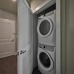 Luxury Apartments By Hyatus Center City