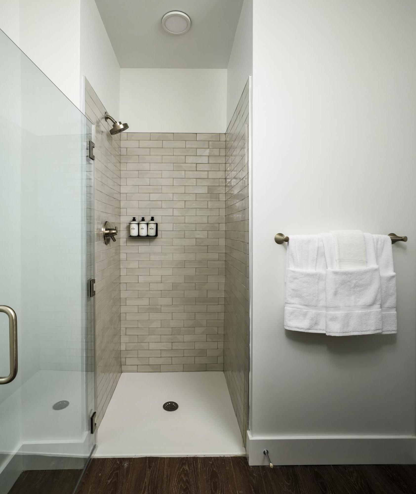 Luxury By Hyatus Center